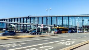 best cab service in varanasi